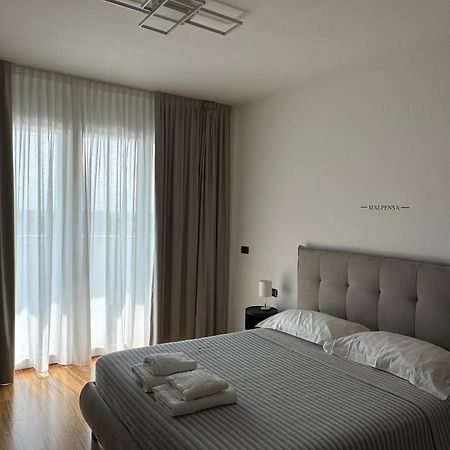 White Palace Malpensa Gallarate Eksteriør bilde